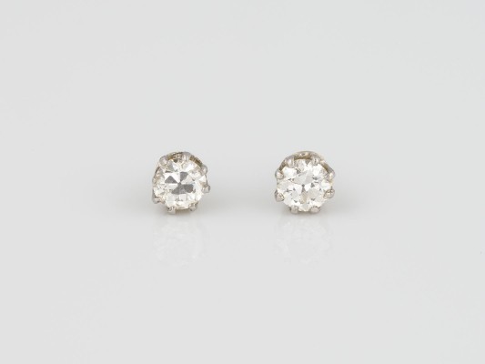 Auction 141<br>DIAMANT-OHRSTECKER