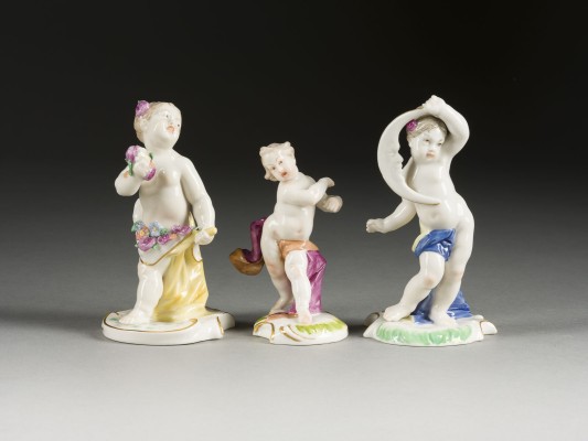 Auction 141<br>DREI PUTTI-FIGUREN