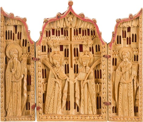 Auktion 142<br>SEHR FEINES MINIATUR-TRIPTYCHON MIT KONSTANTIN UND HELENA UND ZWEI BISCHÖFEN IM ORIGINALETUI