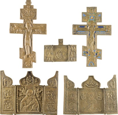 Auktion 142<br>SAMMLUNG VON FÜNF BRONZE-IKONEN: KRUZIFIXE, AUSGEWÄHLTE HEILIGE SOWIE GOTTESMUTTER DER PASSION