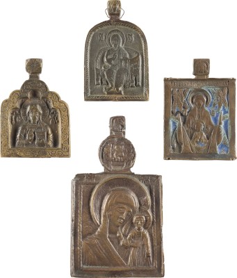 Auction 142<br>SAMMLUNG VON VIER BRONZE-IKONEN MIT DARSTELLUNGEN CHRISTI UND DER GOTTESMUTTER