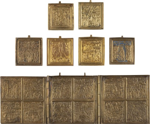 Auction 142<br>SAMMLUNG VON SIEBEN BRONZE-IKONEN: DARSTELLUNGEN CHRISTI UND DER GOTTESMUTTER SOWIE EIN TRIPTYCHON MIT FESTTAGEN