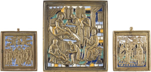 Auction 142<br>SAMMLUNG VON DREI BRONZE-IKONEN: HIMMELFAHRT CHRISTI, VERKÜNDIGUNG DER GOTTESMUTTER SOWIE GEBURT DER GOTTESMUTTER