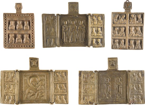 Auction 142<br>SAMMLUNG VON FÜNF BRONZE-IKONEN: GOTTESMUTTER VON SMOLENSK (SMOLENSKAJA) SOWIE AUSGEWÄHLTE HEILIGE