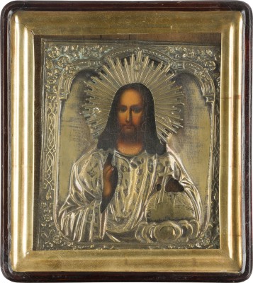 Auction 142<br>GROSSE IKONE MIT CHRISTUS DEM WELTENHERRSCHER MIT OKLAD IM KIOT