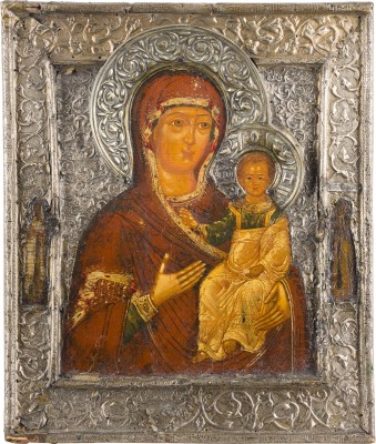 Auction 142<br>FEINE IKONE MIT DER GOTTESMUTTER VON SMOLENSK (SMOLENSKAJA) MIT RIZA