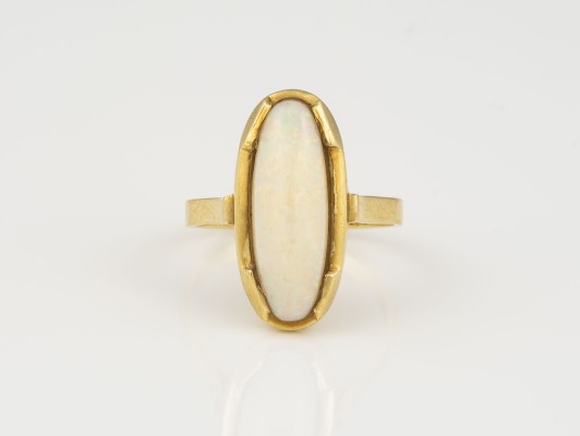 Auktion 145<br>OPAL RING