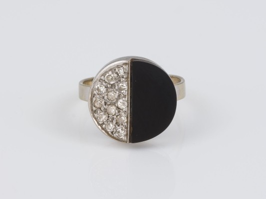 Auktion 145<br>DIAMANT RING