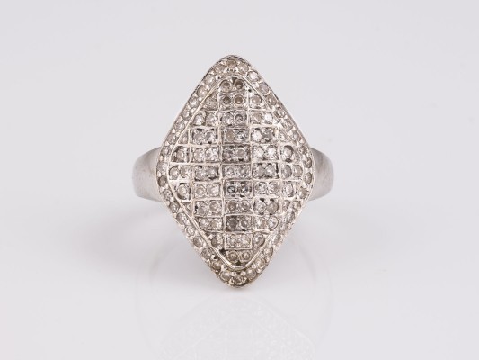 Auktion 145<br>DIAMANT RING