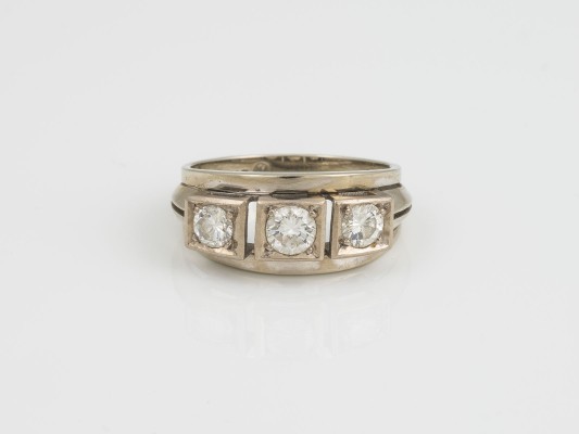 Auktion 145<br>BRILLANT RING