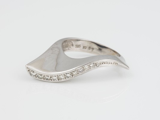 Auktion 145<br>DIAMANT RING