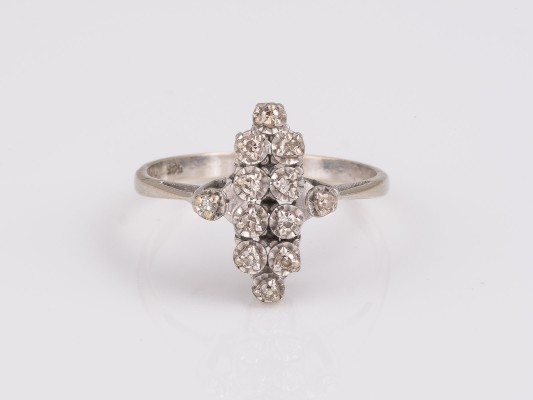 Auktion 145<br>DIAMANT RING