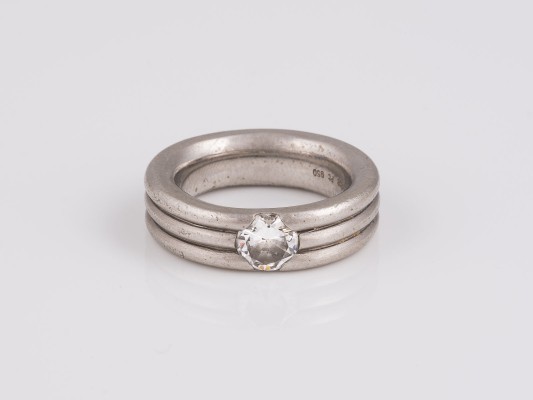 Auktion 145<br>BRILLANT RING