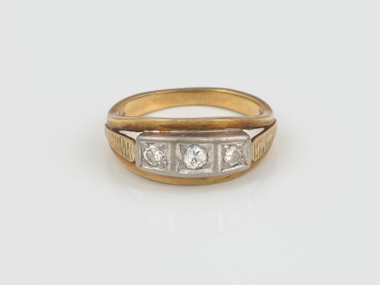 Auktion 145<br>BRILLANT RING