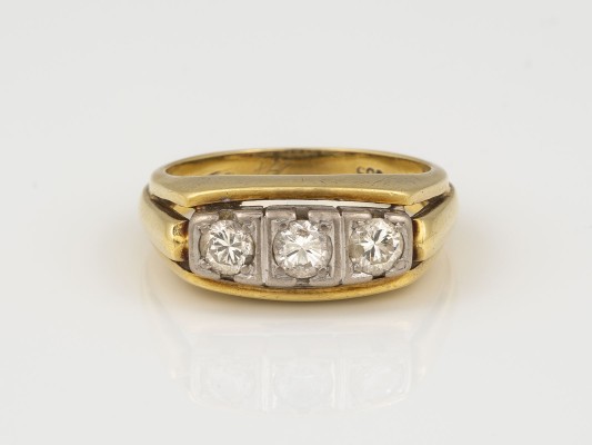 Auktion 145<br>BRILLANT RING