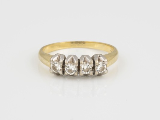 Auktion 145<br>BRILLANT RING