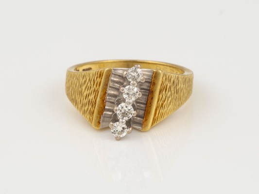 Auktion 145<br>BRILLANT RING