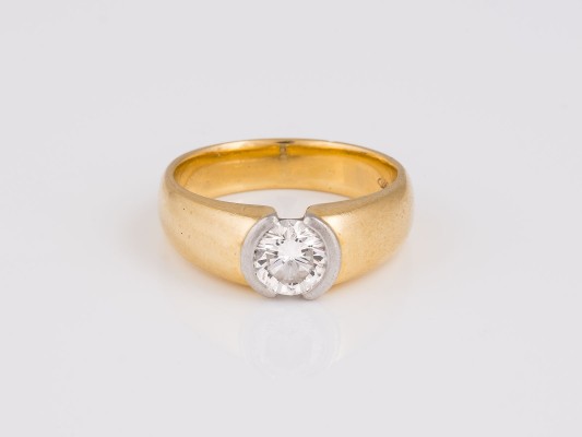 Auktion 145<br>BRILLANT RING