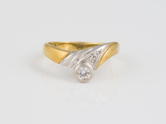 Auktion 145<br>DIAMANT RING