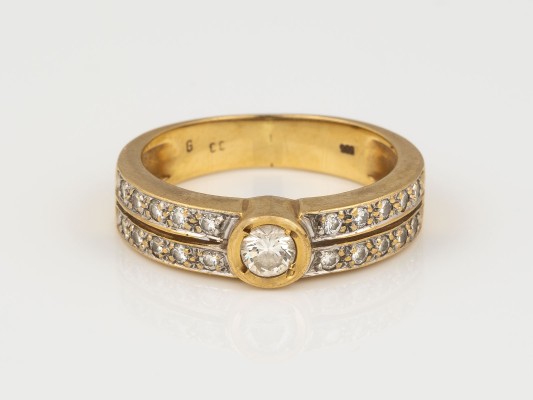 Auktion 145<br>BRILLANT RING