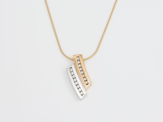 Auktion 145<br>BRILLANT COLLIER