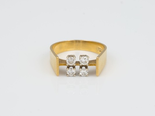 Auktion 145<br>BRILLANT RING