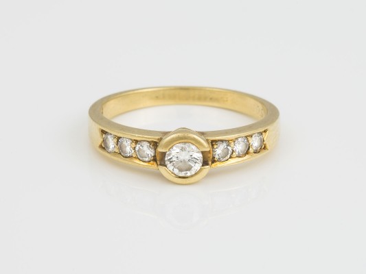 Auction 145<br>BRILLANT RING