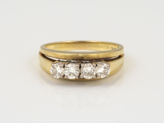 Auktion 145<br>BRILLANT RING