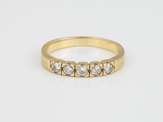 Auction 145<br>BRILLANT RING