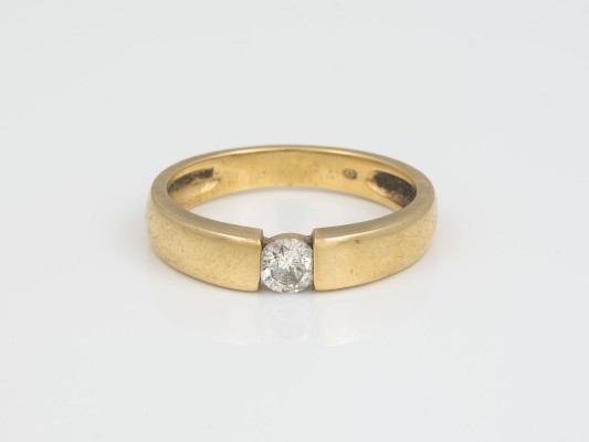 Auktion 145<br>BRILLANT RING