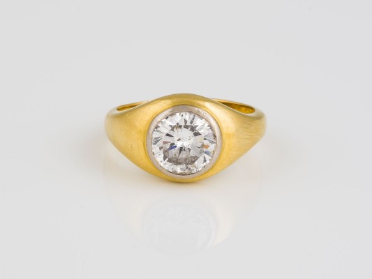 Auktion 145<br>BRILLANT RING