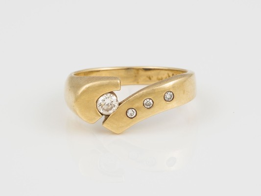 Auktion 145<br>BRILLANT RING