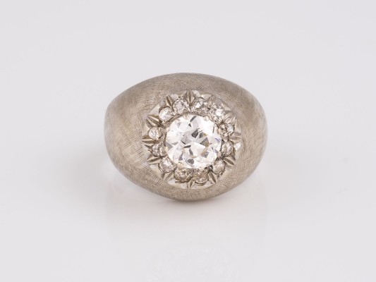 Auktion 145<br>DIAMANT RING