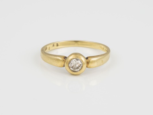 Auktion 145<br>BRILLANT RING