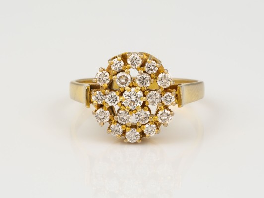 Auction 145<br>BRILLANT RING