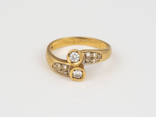 Auction 145<br>BRILLANT RING