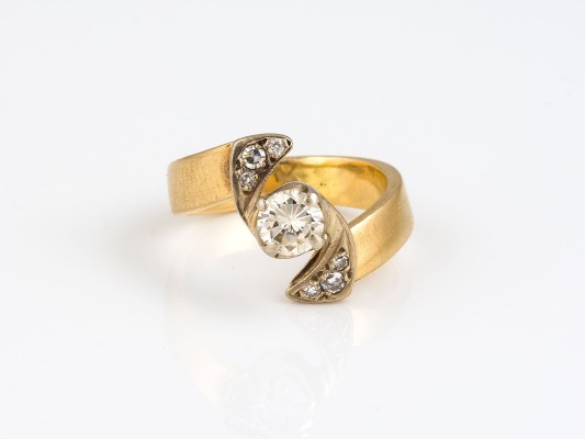 Auktion 145<br>BRILLANT RING