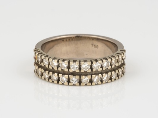 Auktion 145<br>BRILLANT RING