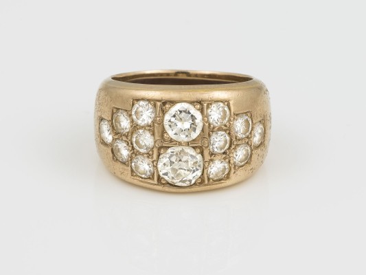 Auktion 145<br>DIAMANT RING