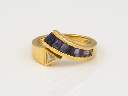 Auction 145<br>SAPHIR RING