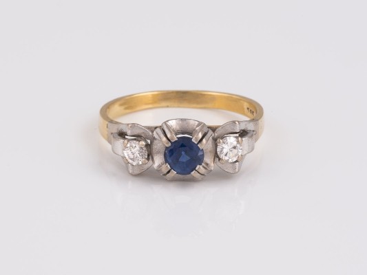 Auction 145<br>SAPHIR RING