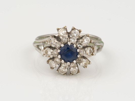 Auction 145<br>SAPHIR RING