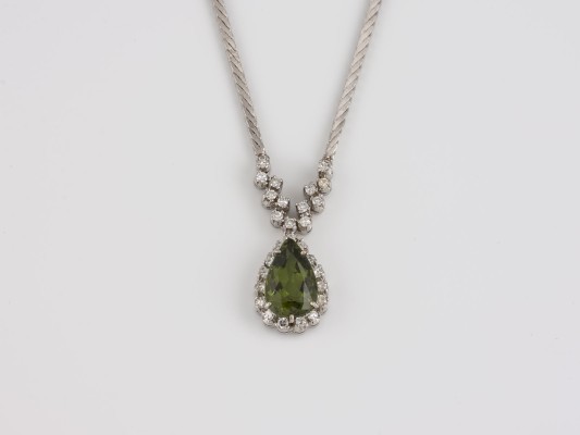 Auction 145<br>EDELSTEIN COLLIER