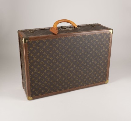 Auction 145<br>LOUIS VUITTON 'ALZER 60' KOFFER