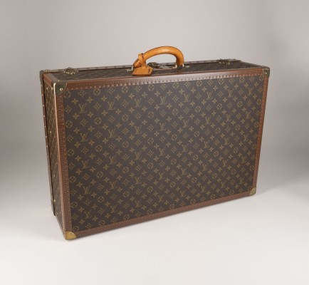 Auction 145<br>LOUIS VUITTON 'ALZER 70' KOFFER