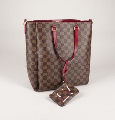 Auktion 145<br>LOUIS VUITTON 'DAMIER EBENE BELMONT' TASCHE