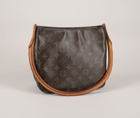 Auktion 145<br>LOUIS VUITTON 'LOOPING MM' HANDTASCHE