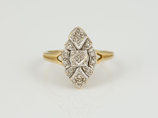 Auktion 146<br>DIAMANT RING