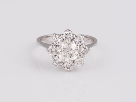 Auktion 146<br>BRILLANT RING