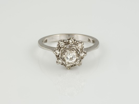 Auktion 146<br>BRILLANT RING